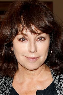 Julie Arnold