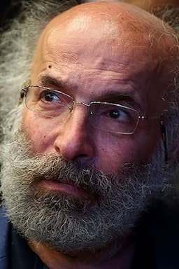 Kianoush Ayari