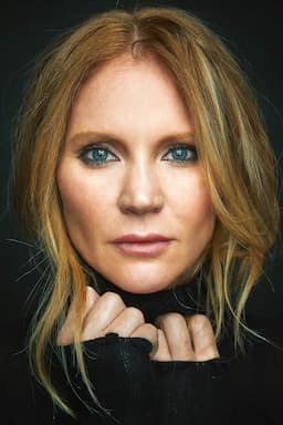 Tara Buck