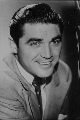 Steve Cochran