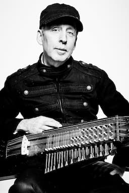 Mark Korven