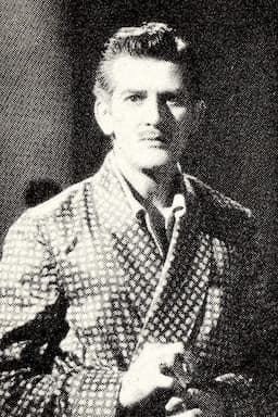 Luis Salazar