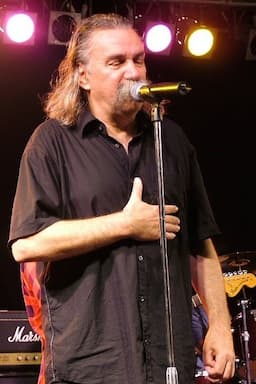 Lóránt Schuszter