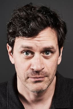 Tom Everett Scott