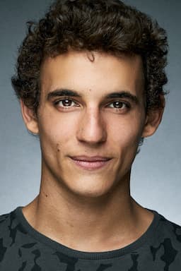 Miguel Herrán