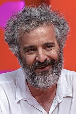 Adirley Queirós