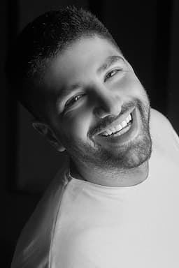 Xaniar Khosravi