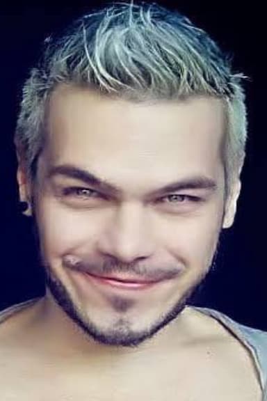 Henrique Mello