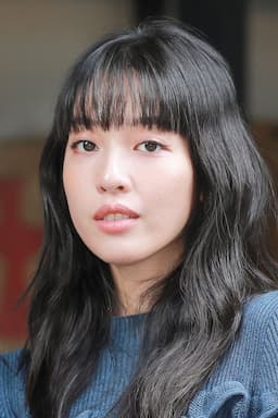 Yu-Xuan Wang